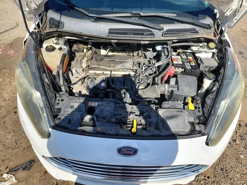 2017 FORD FIESTA SE 11