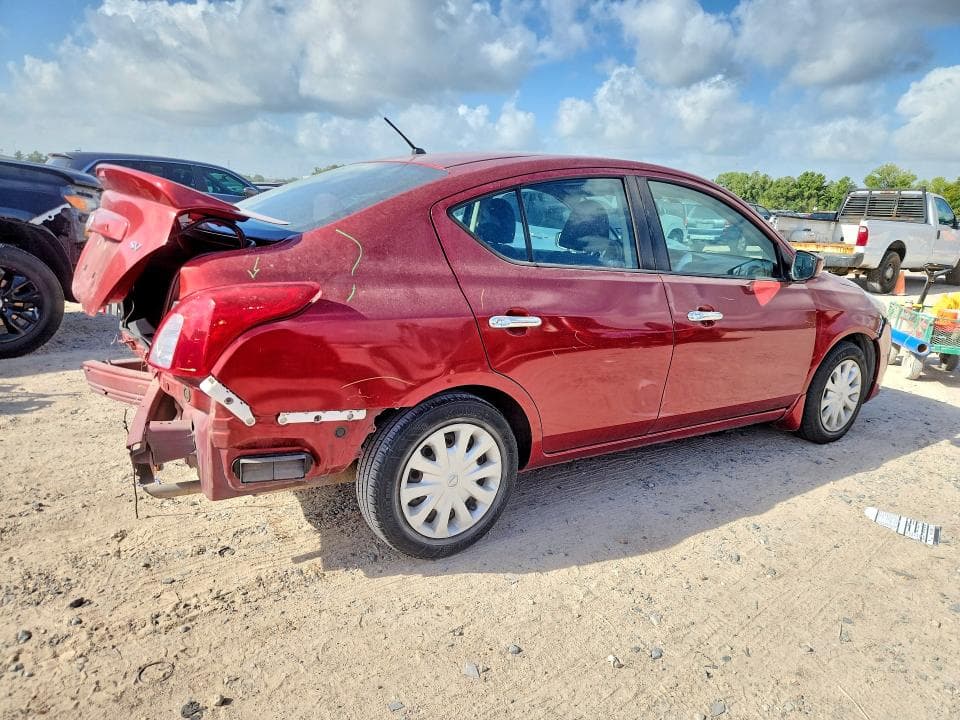 2017 NISSAN VERSA 1.6 SV 3