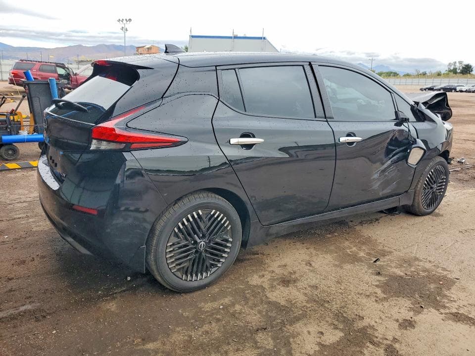 2025 NISSAN LEAF SV PLUS 3