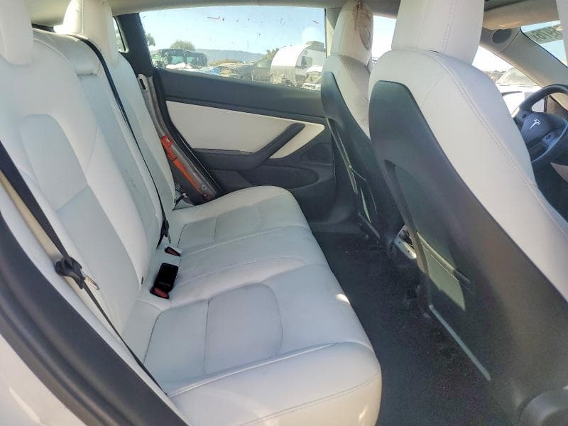 2020 TESLA MODEL 3 10