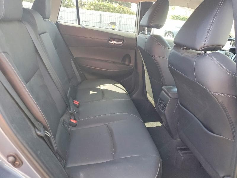 2024 TOYOTA COROLLA CROSS XLE 11