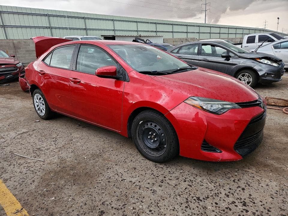 2017 TOYOTA COROLLA LE 4