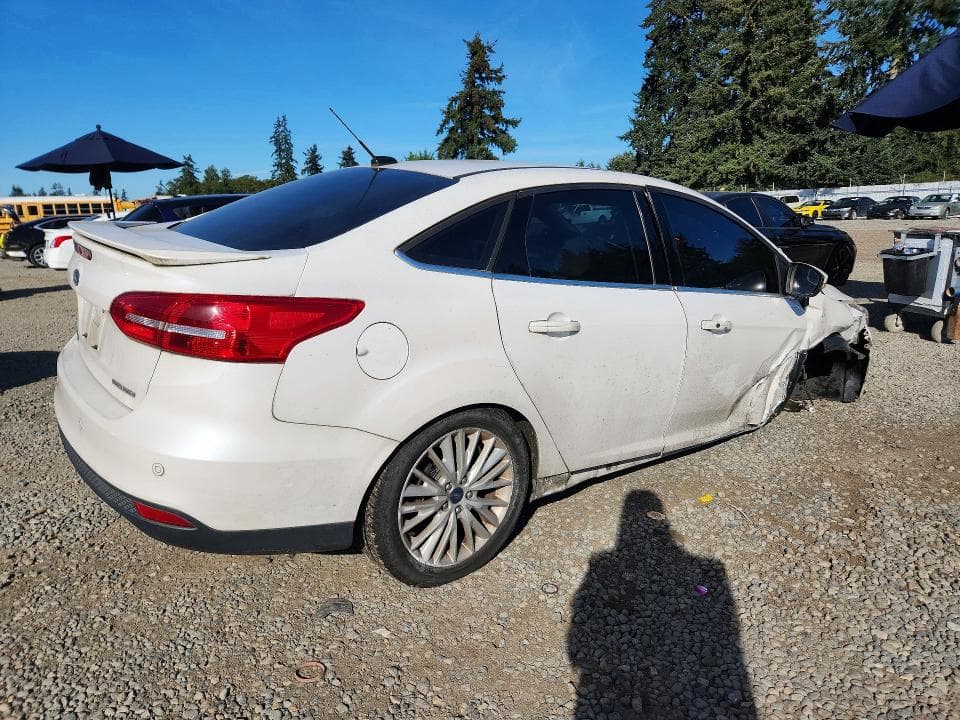 2017 FORD FOCUS TITANIUM 3