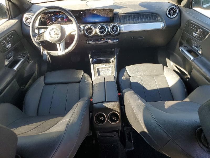 2025 MERCEDES-BENZ GLB 250 8