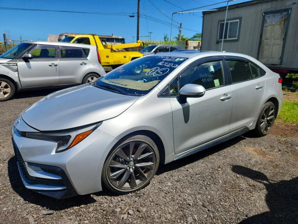 2023 TOYOTA COROLLA SE - 1