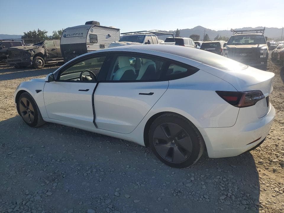 2021 TESLA MODEL 3 2