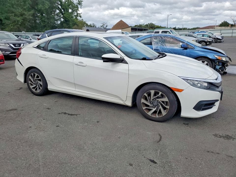 2018 HONDA CIVIC EX 4
