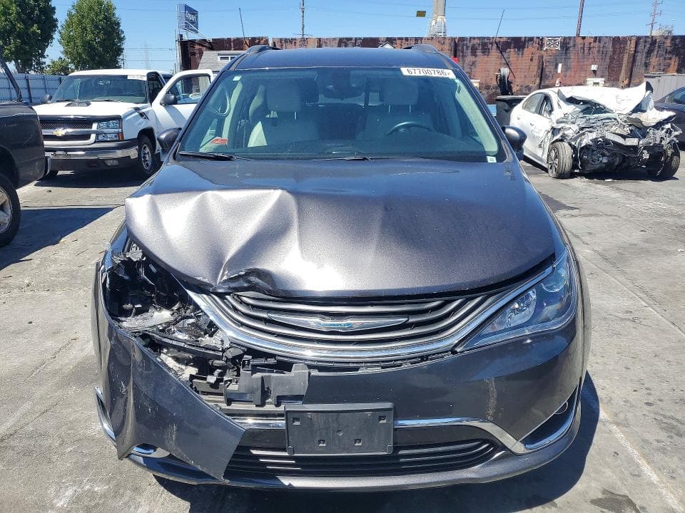 2018 CHRYSLER PACIFICA HYBRID TOURING L 5