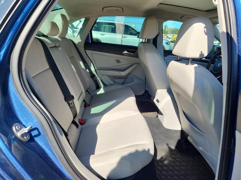 2019 VOLKSWAGEN JETTA SEL 10
