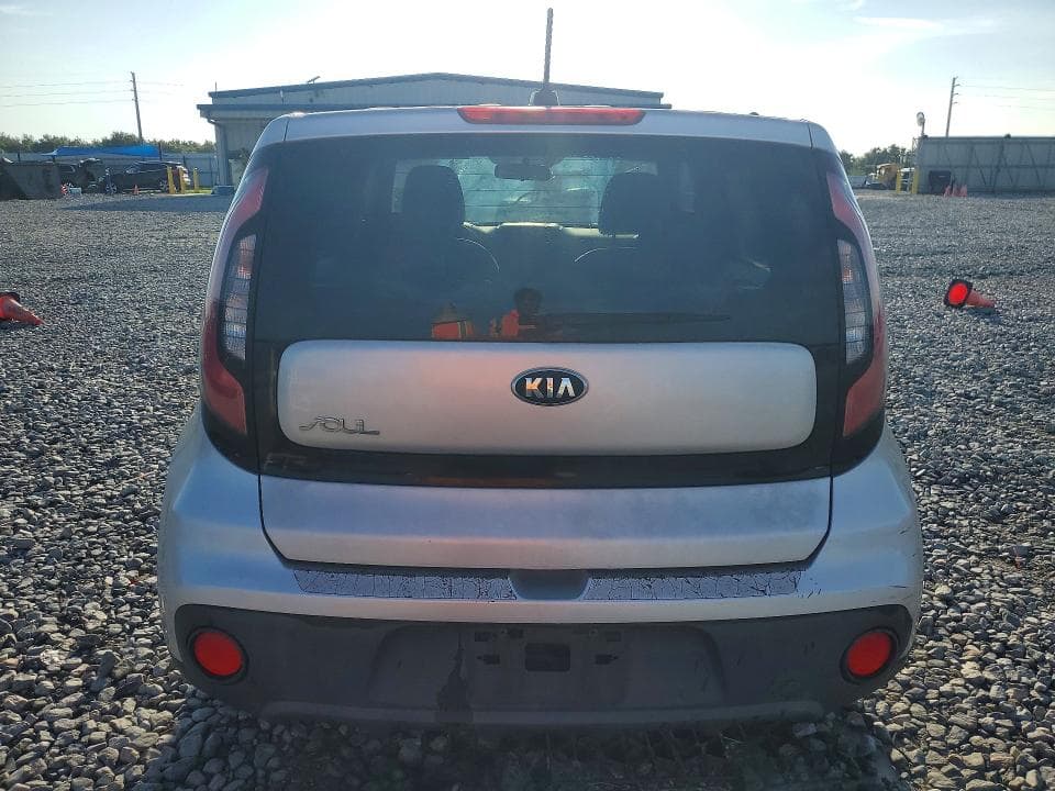 2017 KIA SOUL BASE 6
