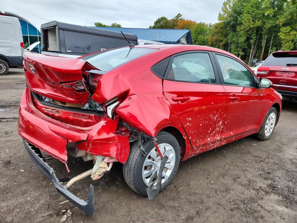 2019 HYUNDAI ACCENT SE 3