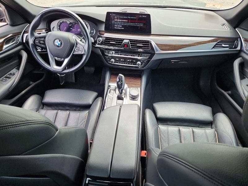2018 BMW 530XE 8
