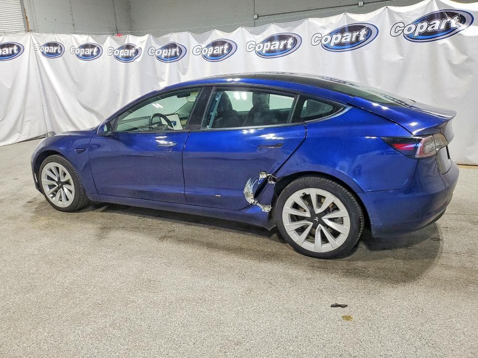 2022 TESLA MODEL 3 2