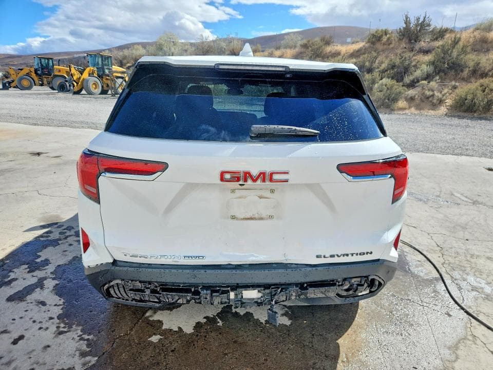 2025 GMC TERRAIN ELEVATION 6