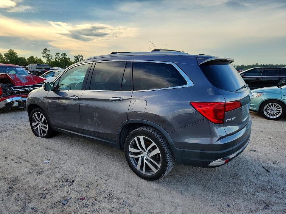 2017 HONDA PILOT ELITE 2