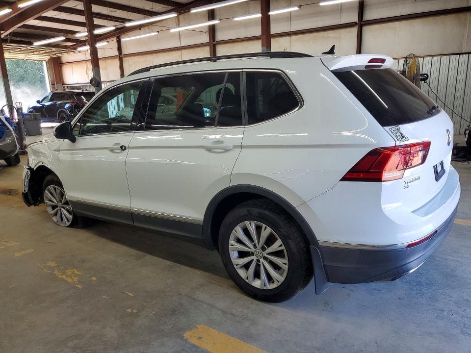 2018 VOLKSWAGEN TIGUAN SE 2