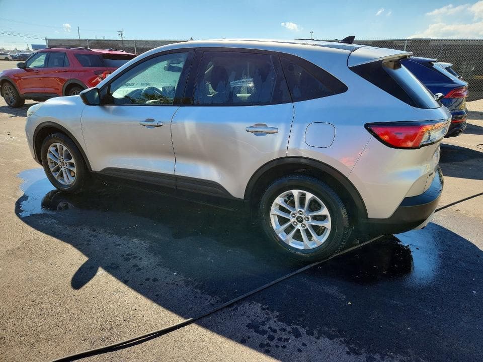 2020 FORD ESCAPE SE 2