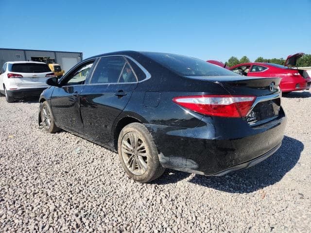2017 TOYOTA CAMRY SE 2