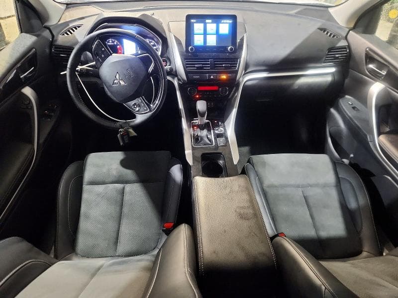 2026 MITSUBISHI ECLIPSE CROSS SE 8