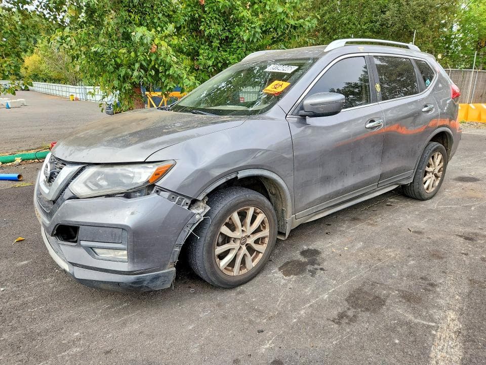 2017 NISSAN ROGUE SV