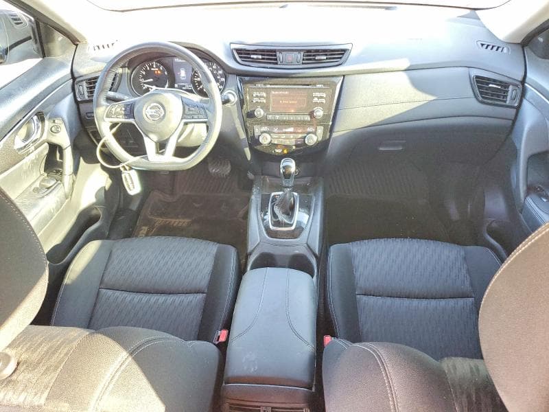 2017 NISSAN ROGUE SV 8