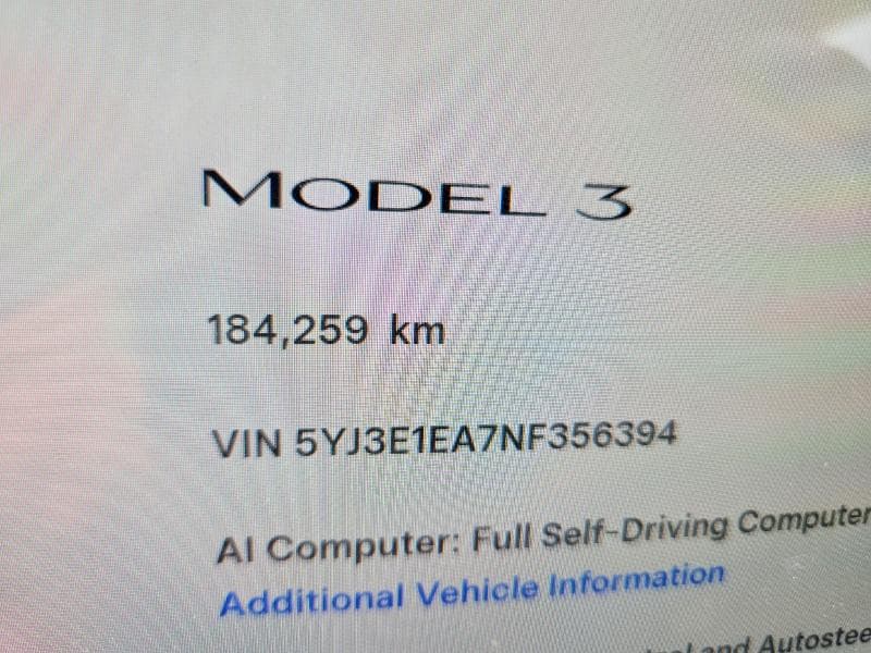 2022 TESLA MODEL 3 9