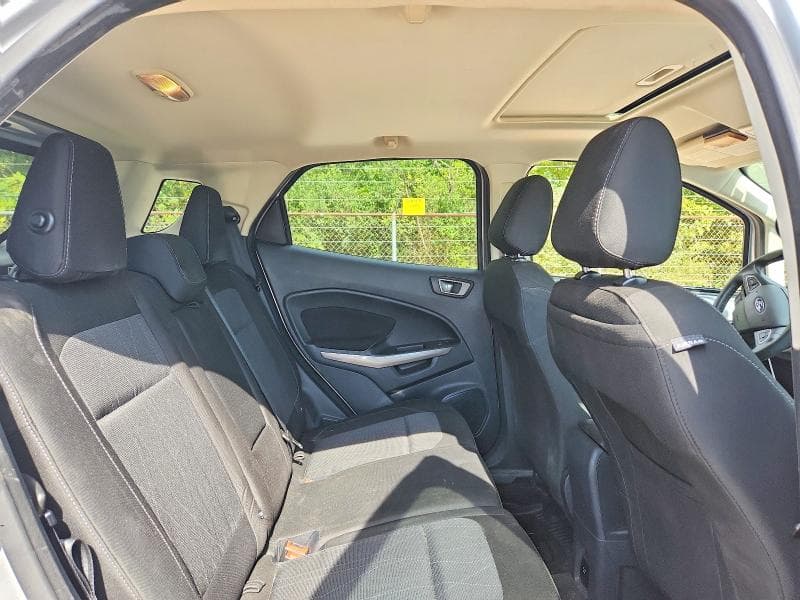 2020 FORD ECOSPORT SE 11