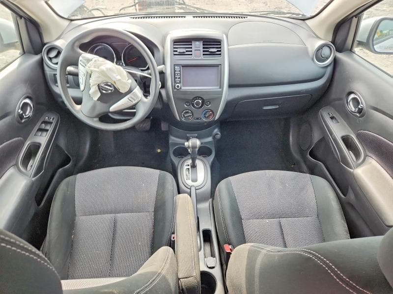 2019 NISSAN VERSA SV 8