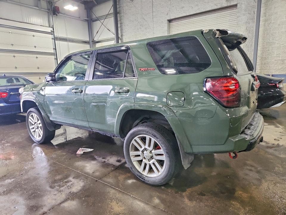 2020 TOYOTA 4RUNNER TRD PRO 2