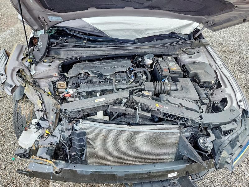 2024 HYUNDAI ELANTRA SEL 11