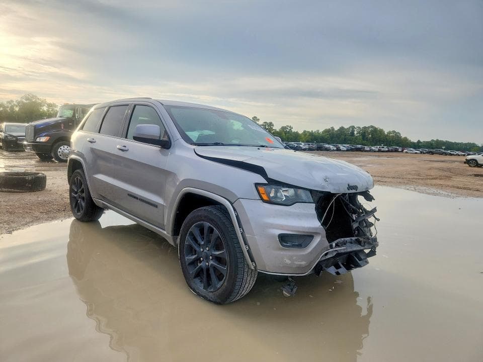 2018 JEEP GRAND CHEROKEE LAREDO 4