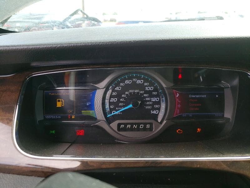 2017 FORD TAURUS LIMITED 9