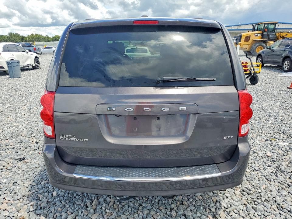 2017 DODGE GRAND CARAVAN SXT 6