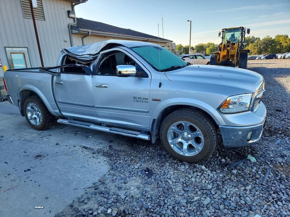 2017 RAM 1500 LARAMIE 4