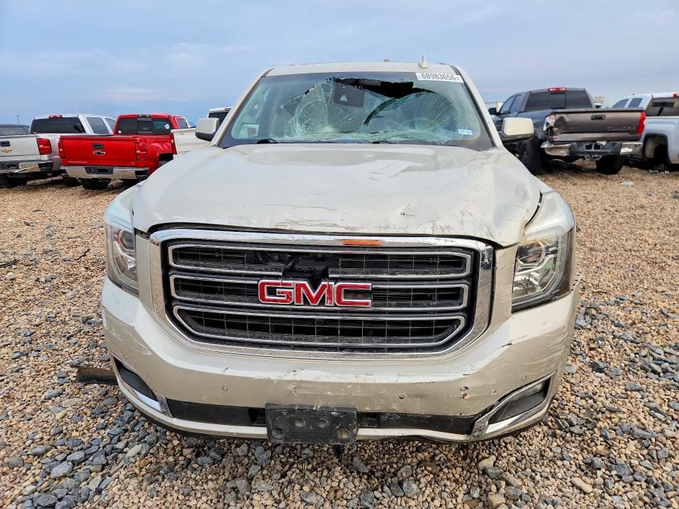 2017 GMC YUKON SLT 5