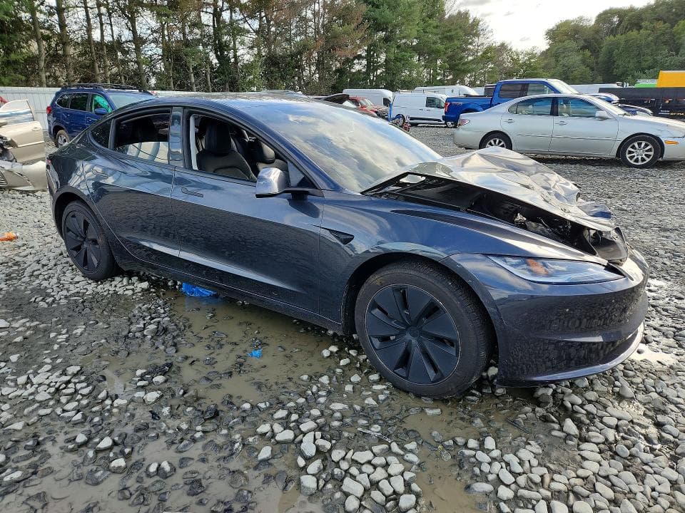 2024 TESLA MODEL 3 4