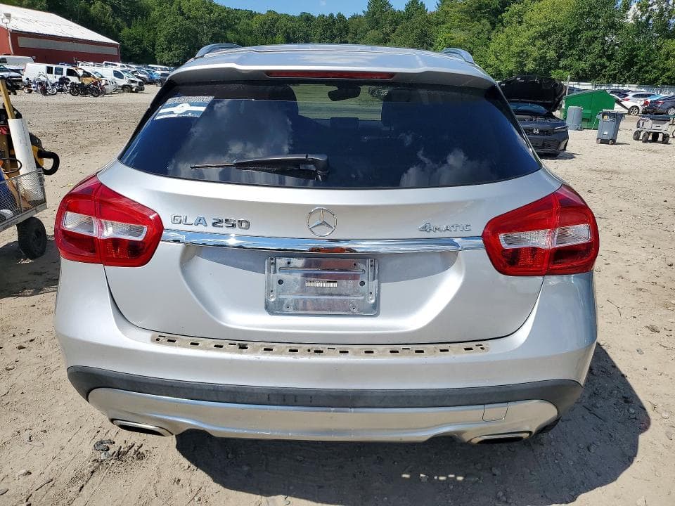 2017 MERCEDES-BENZ GLA 250 4MATIC 6