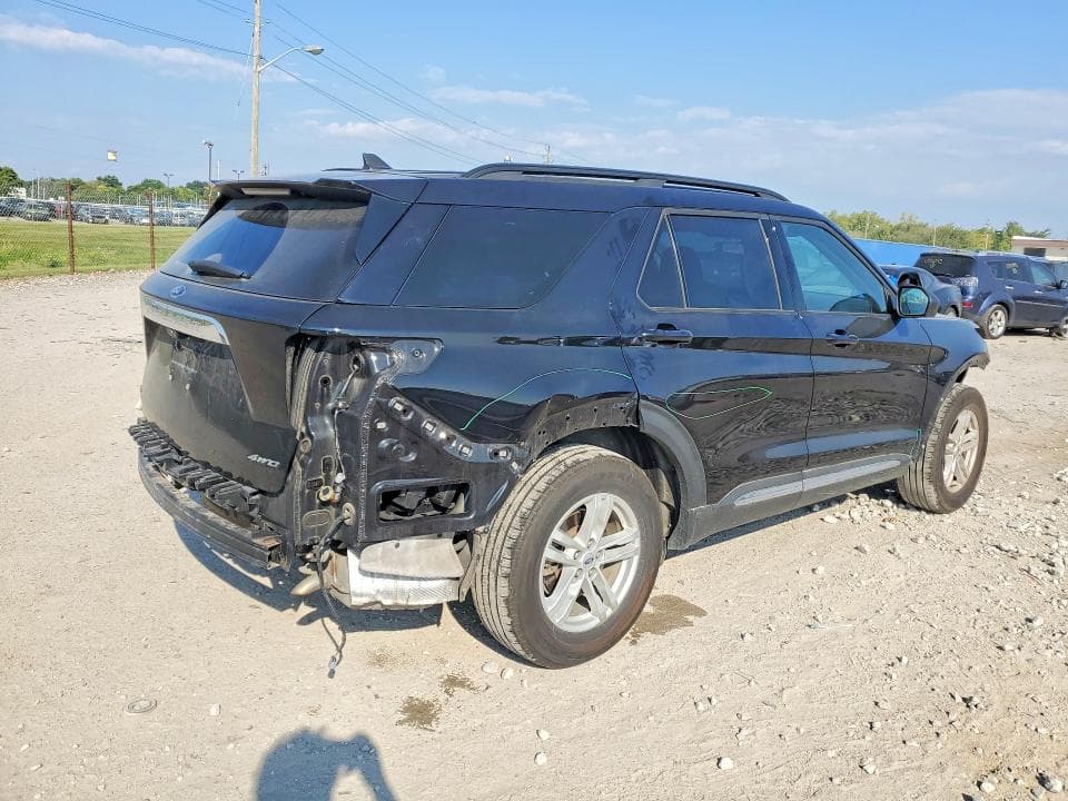 2021 FORD EXPLORER XLT 3
