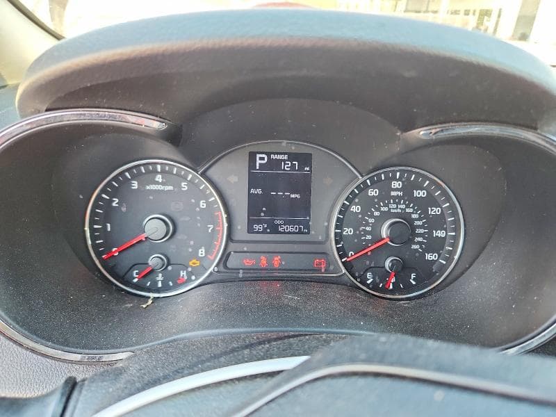 2017 KIA FORTE LX 9