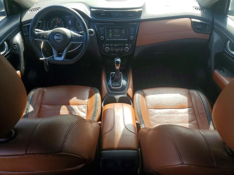 2020 NISSAN ROGUE S 8