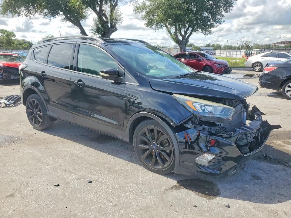 2017 FORD ESCAPE TITANIUM 4