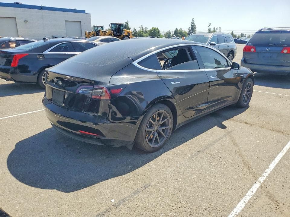 2020 TESLA MODEL 3 3