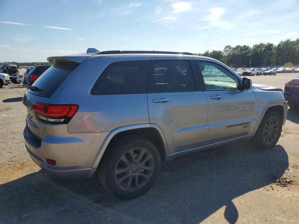 2017 JEEP GRAND CHEROKEE LIMITED 3
