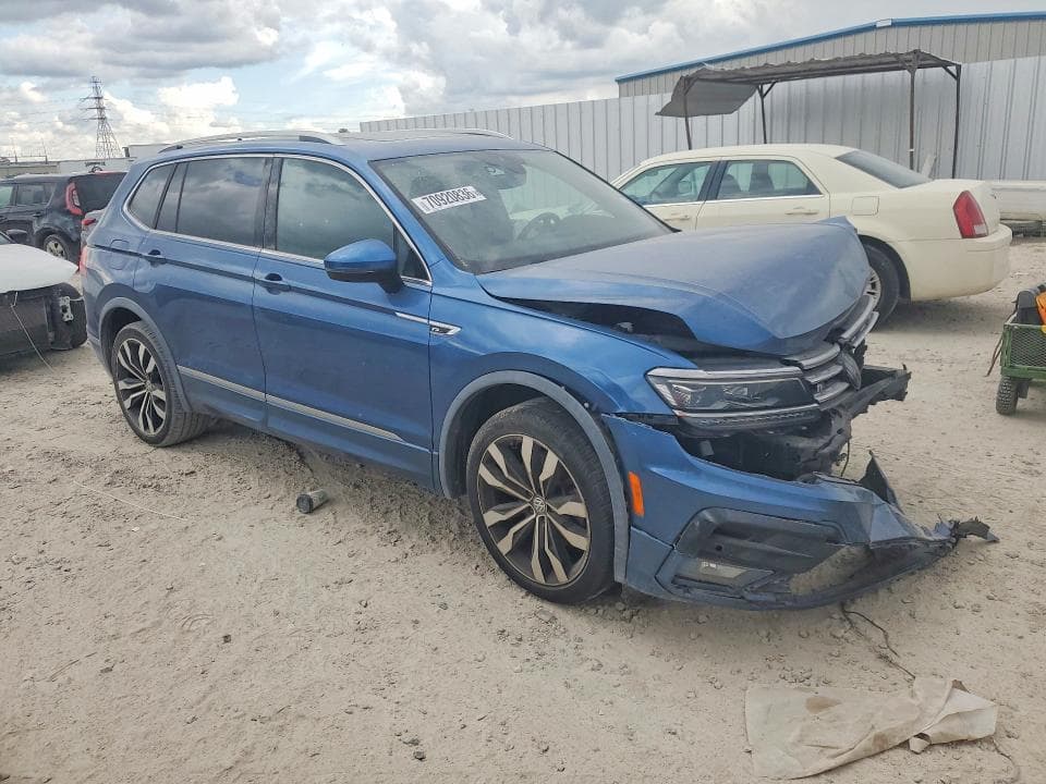 2018 VOLKSWAGEN TIGUAN SEL PREMIUM 4