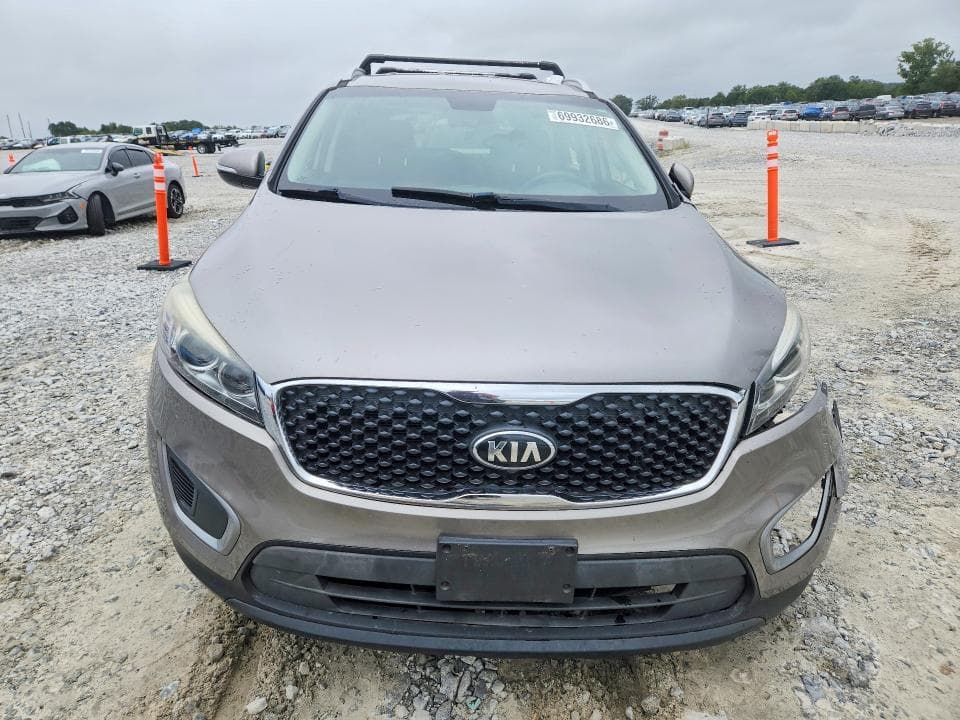 2017 KIA SORENTO LX 5