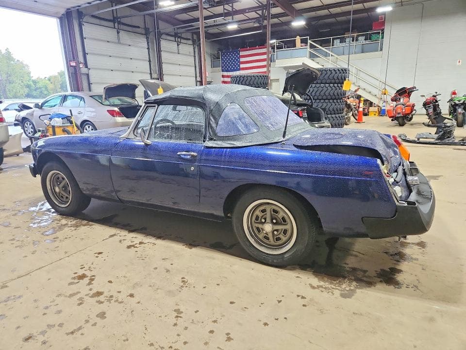 1976 MG MGB 2