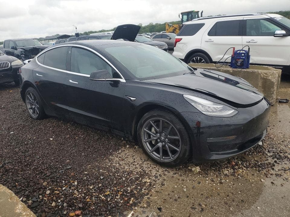 2020 TESLA MODEL 3 4