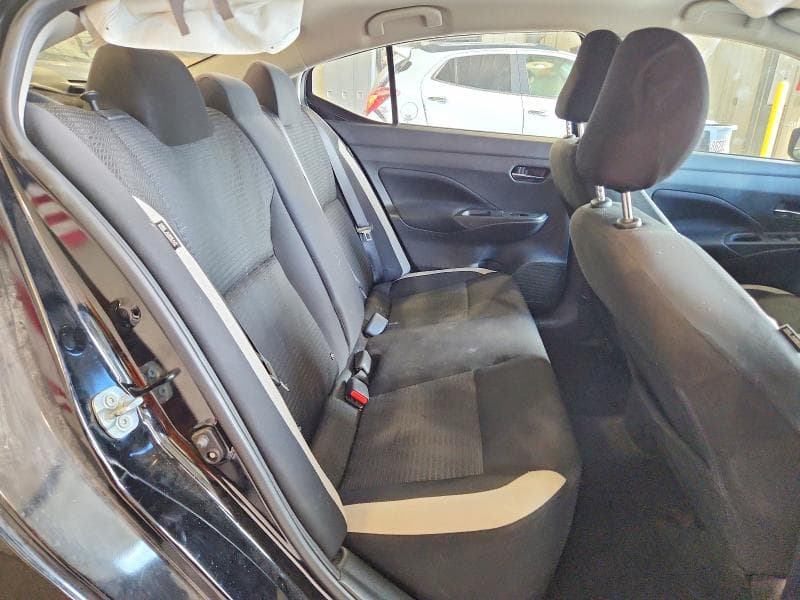 2021 NISSAN VERSA SV 10