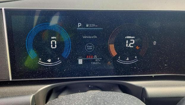 2025 HYUNDAI TUCSON SEL 9