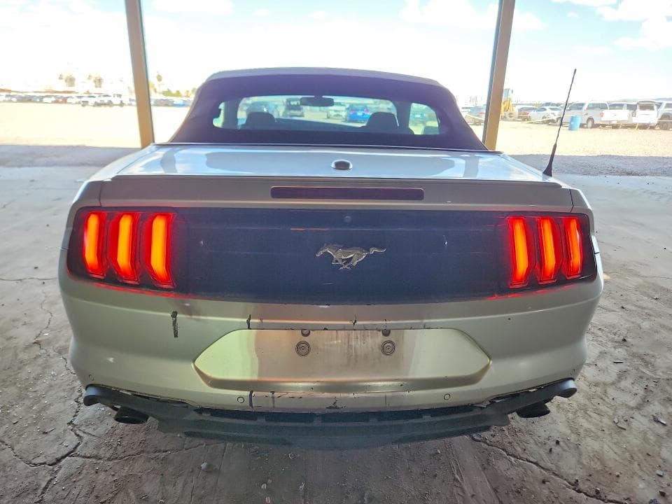 2018 FORD MUSTANG 6